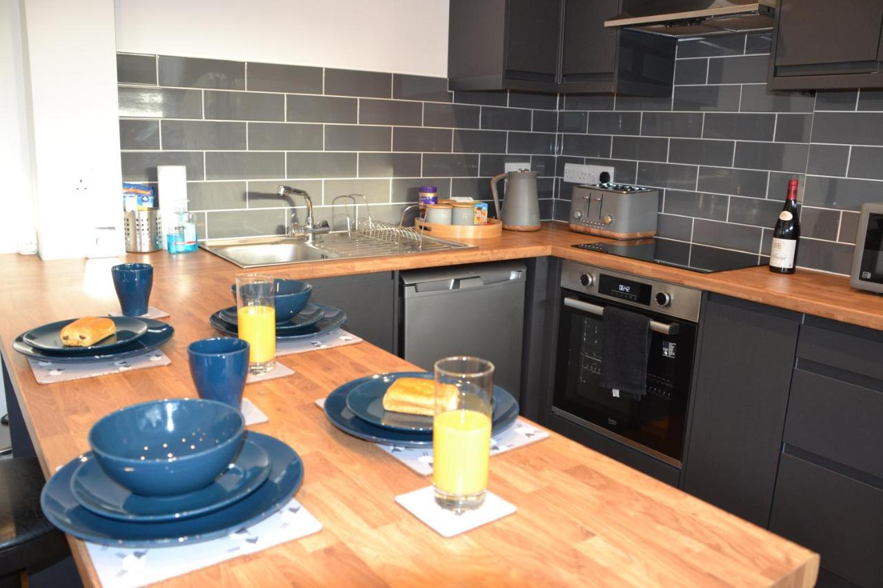 Wisteria 2 Bed House - Stayseekers Salisbury Extérieur photo