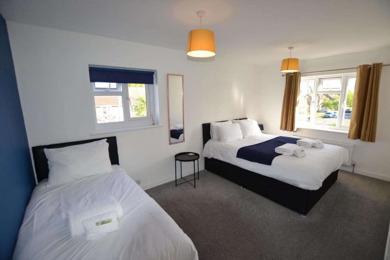 Wisteria 2 Bed House - Stayseekers Salisbury Extérieur photo
